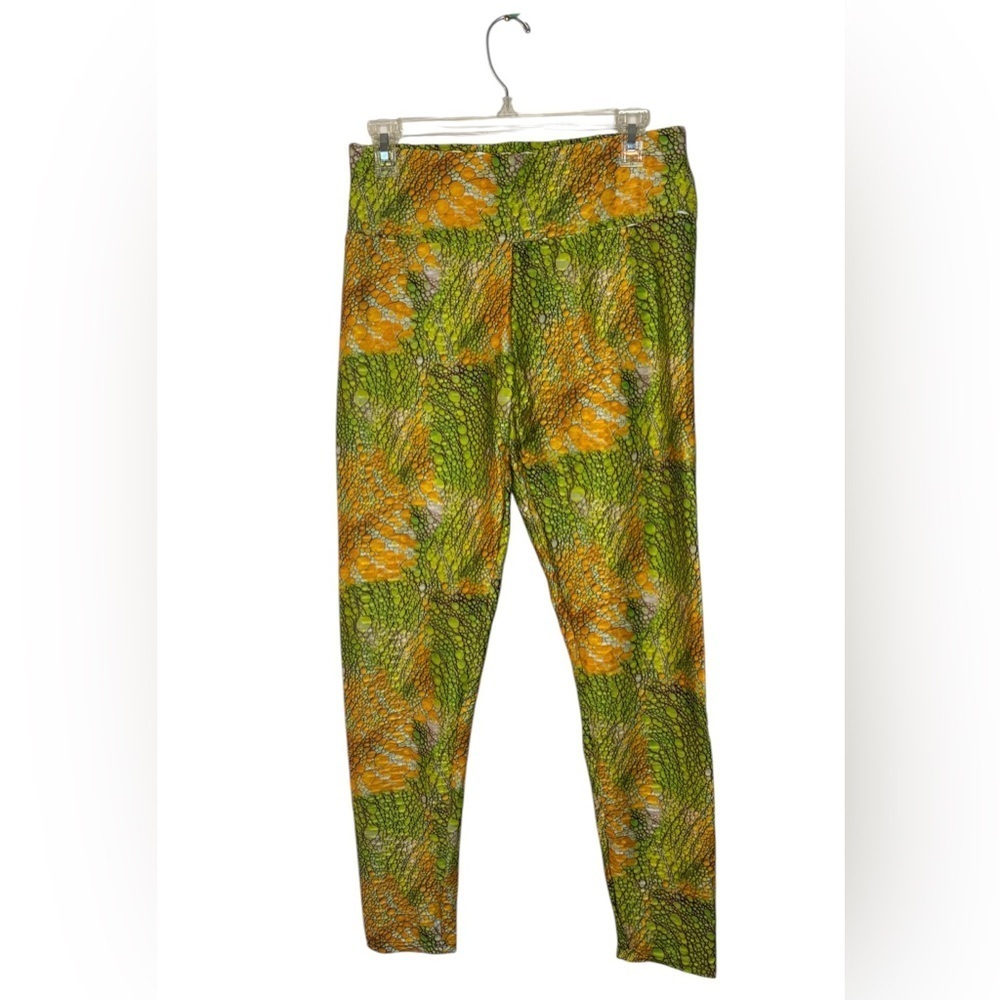 Vibrant Green and Orange Patterned Leggings with Booty Scrunch size XL